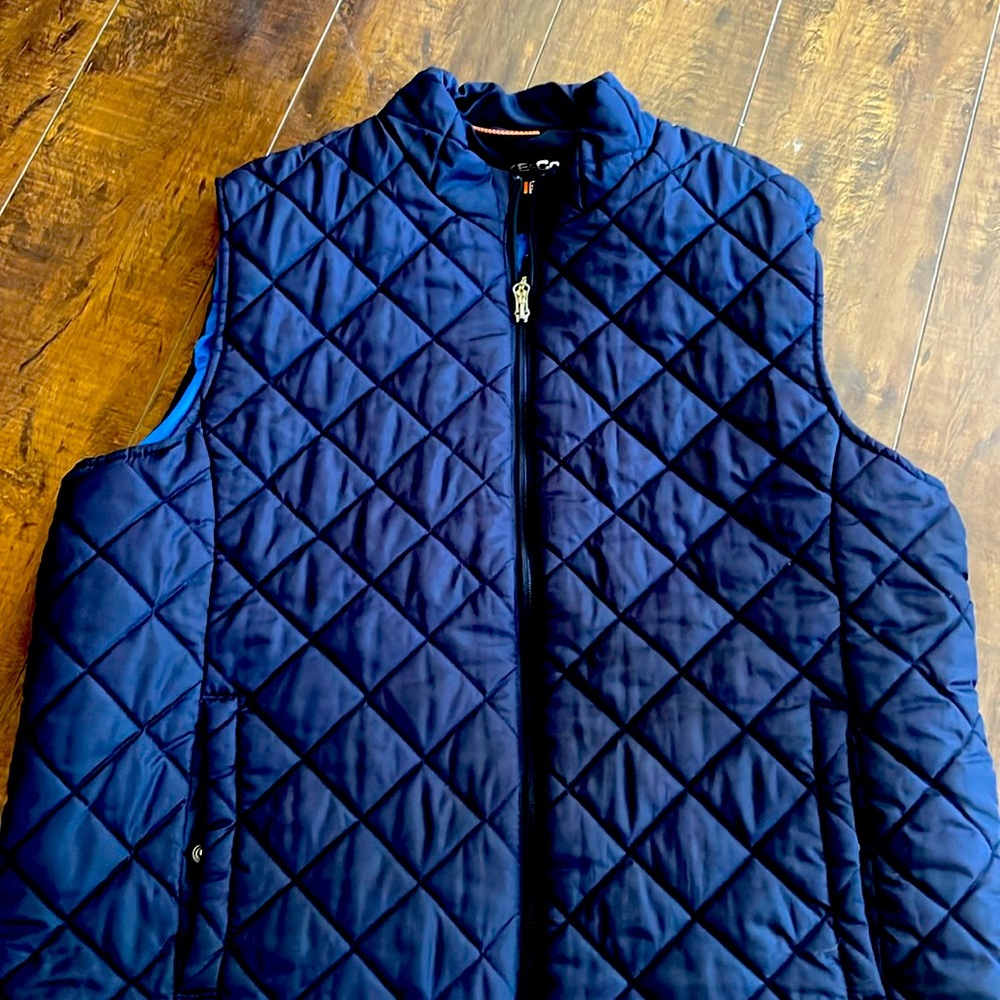 Gently used men’s vest